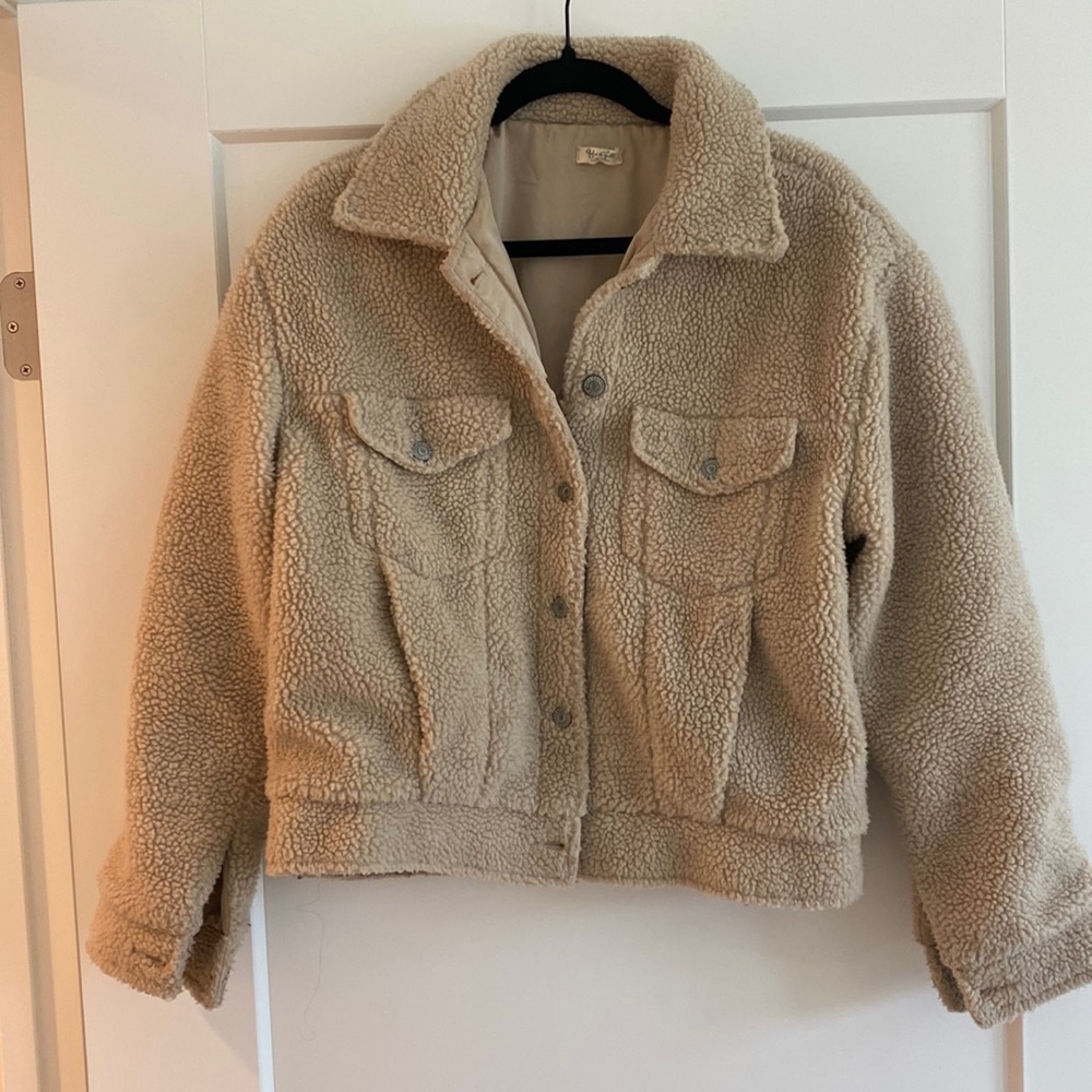 Brandy Melville teddy jacket